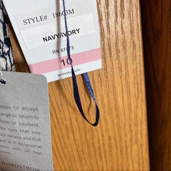 Nwt Ivory & Navy daisy print lace illusion midi dress Size 10 - Picture 8 of 8